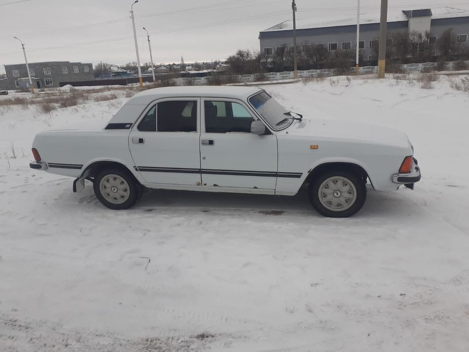 Газ 3102 Волга .