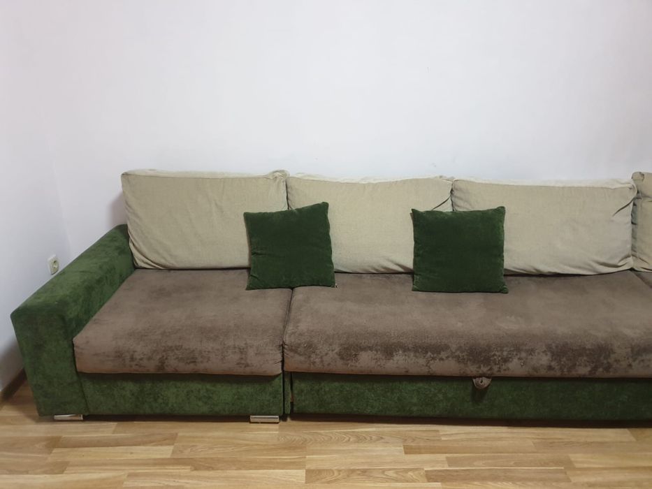 Продам диван угловой