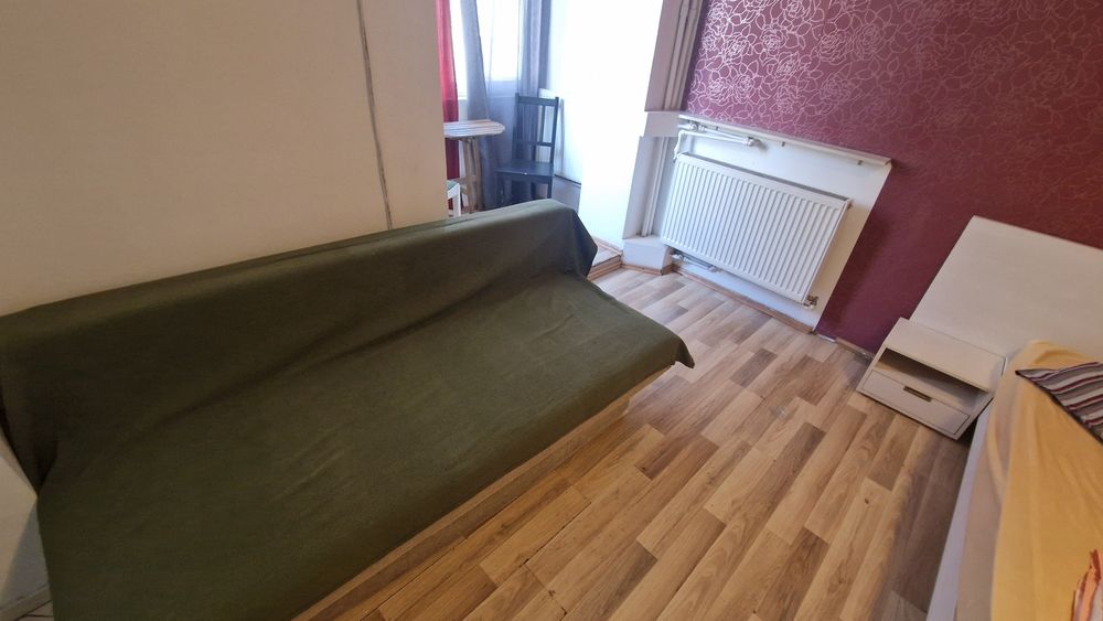 Proprietar vand garsoniera floreasca