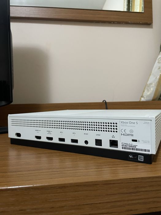 игровая приставка xbox one s