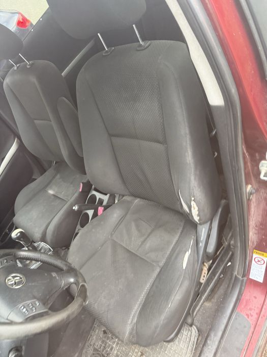 Тойота Корола Версо 2,0д 116кс на части/Toyota corola verso 2,0d 116k na chasti