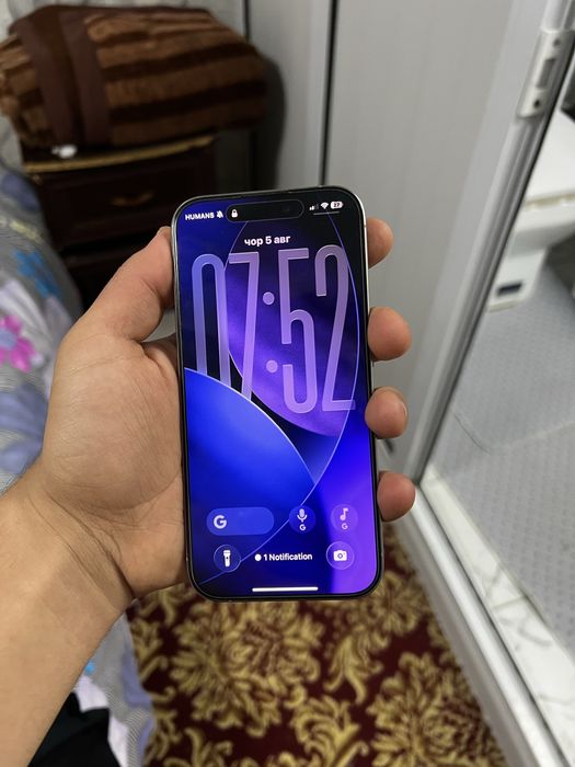 Iphone 15 pro  natural titanium