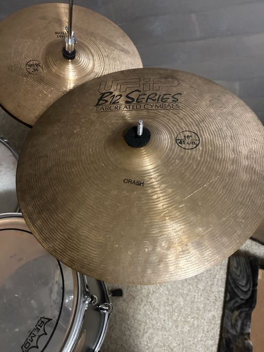 Vanzare set UFIP B12 series