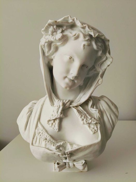 Hector Lemaire - Fanchonnette, Statueta art nouveau portelan biscuit