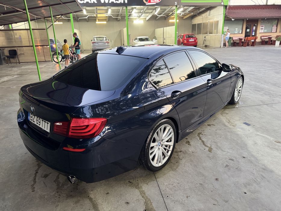 BMW Seria 5 2011 — imagine 3