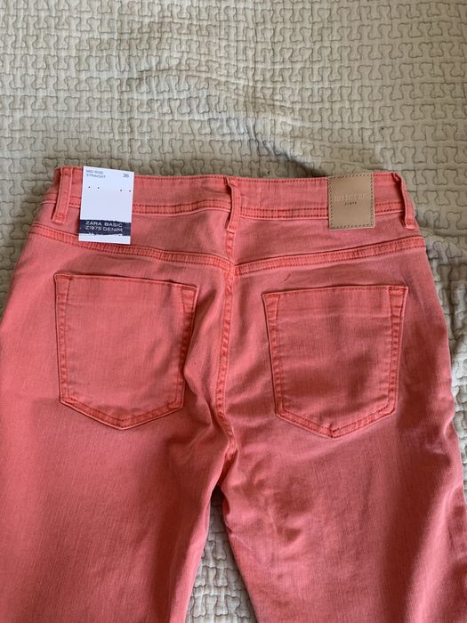 Нови Зара дънки корал