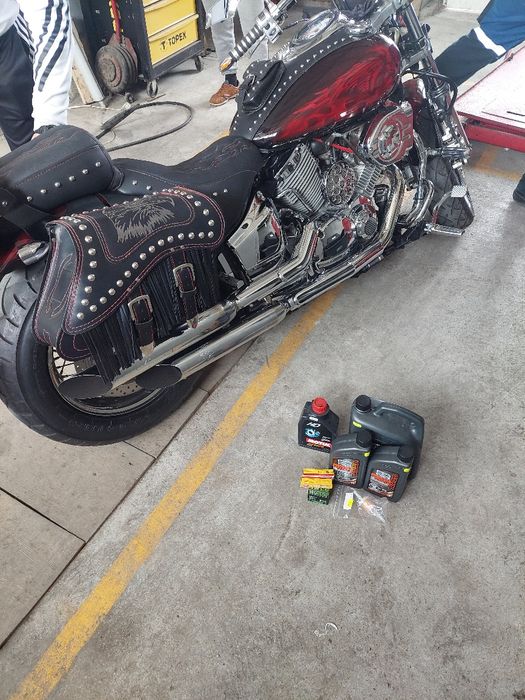 Yamaha Dragstar 1100 custom / vând / schimb cu Honda Vtx1800