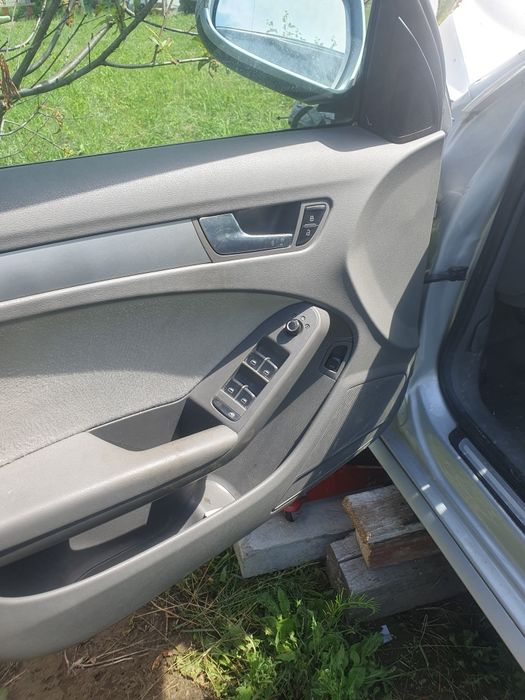 Audi A4 b8 2010 2.0 tdi