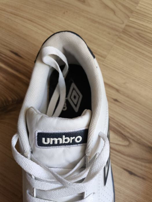 Мъжки пролетно есени маратонки Umbro