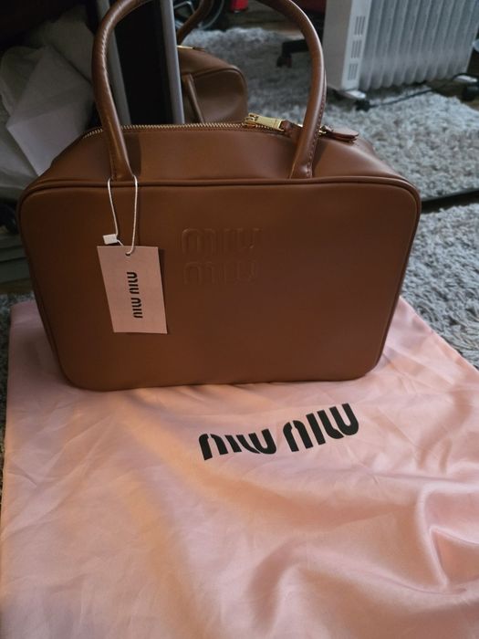 Топ чисто нова Маркова чанта кожа