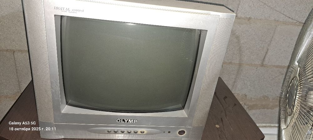 Продам телевизор