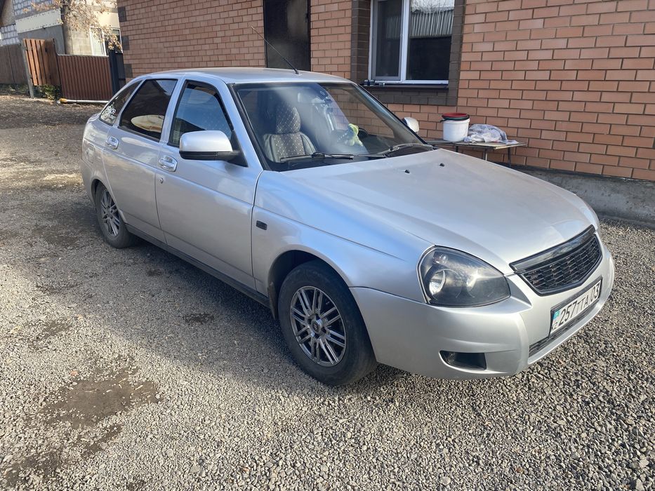 Продам приору 2 2014 года
