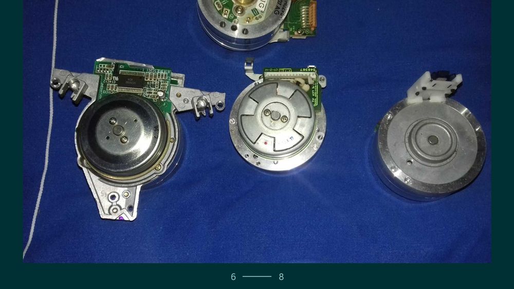 Capuri aparate video mari-VHS cu 2 si 4 pastile