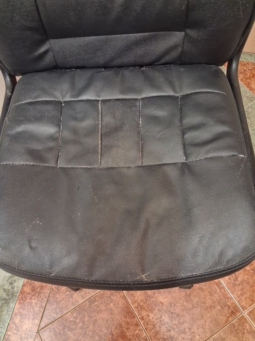 Офис стол тип "директорски"