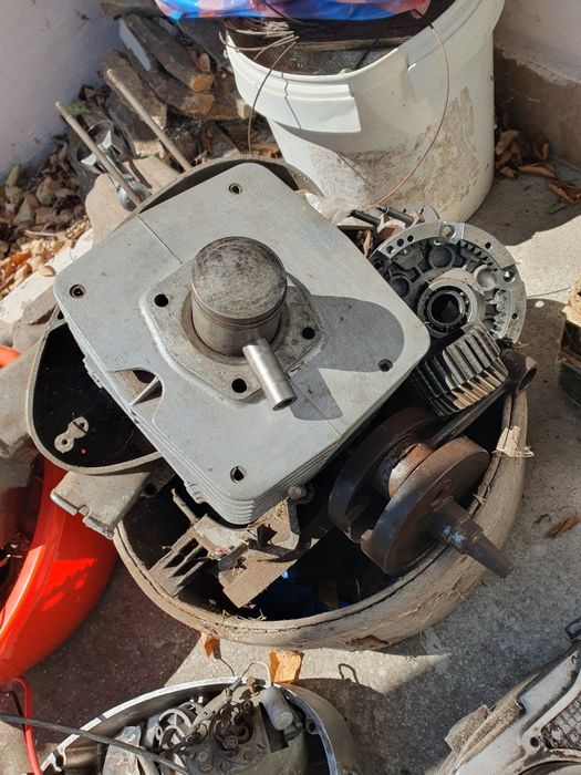 Части  двигатели Мз 175 трофи ,150 трофи Иж.Балкан 50