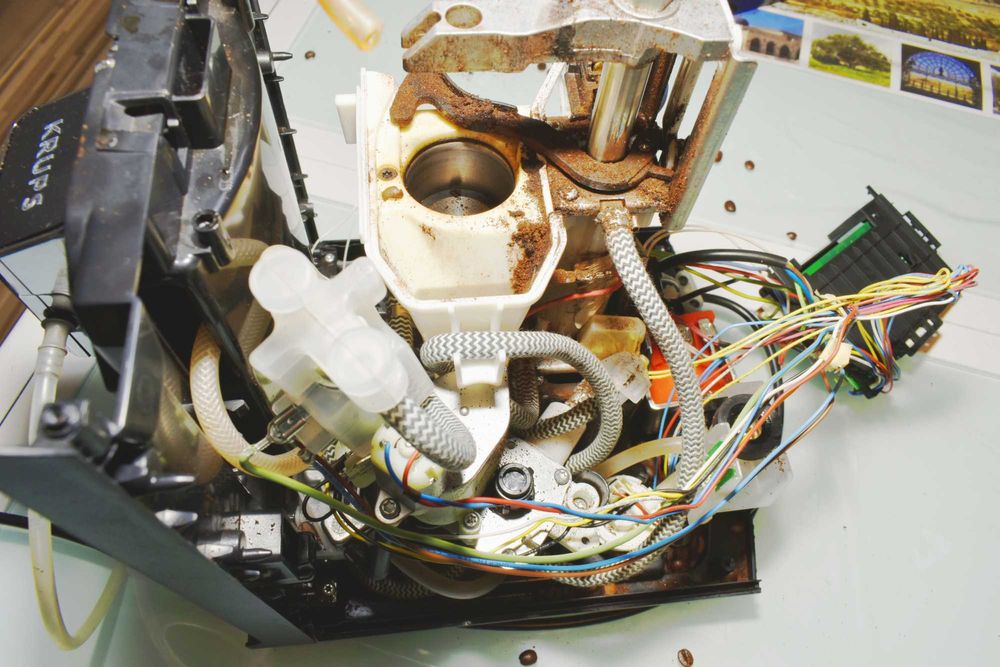 Reparatii espressoare de cafea Philips,Jura,Saeco,DeLonghi,Bosch etc