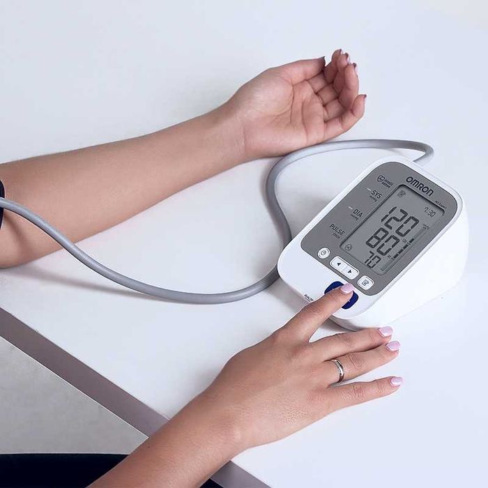 Тонометр OMRON M2