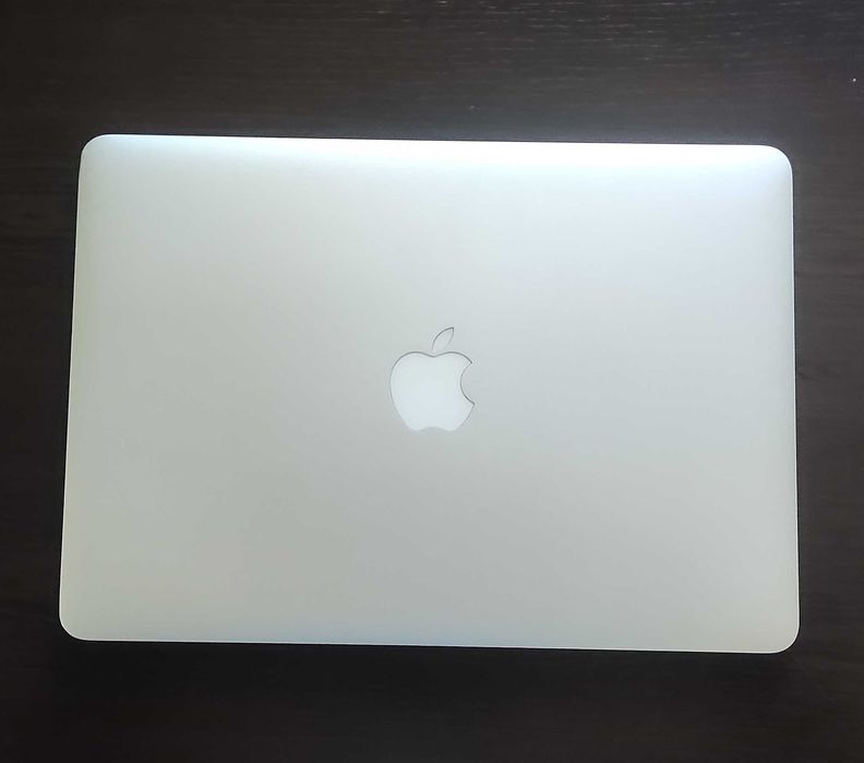 Apple MacBook Air 13.3"
