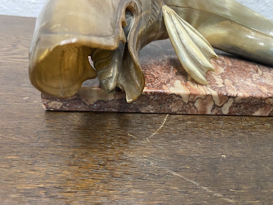 Винтидж фигура риба със скарида рог мрамор Италия 1970