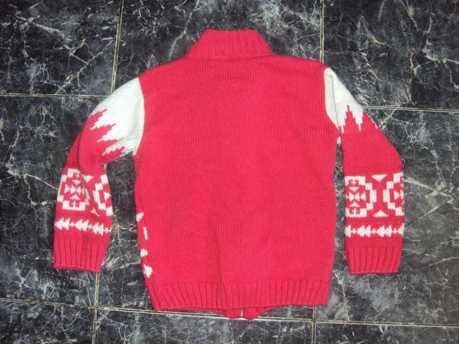 Кофточки теплые. На 2- 4 года