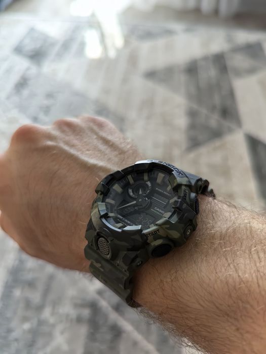 Продам часы Casio G-SHOCK