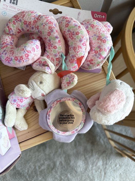 Играчки за новородено, спирала за количка, кубчета за за игра