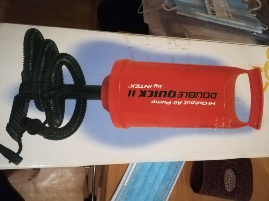 Насос новый с эмиратов интекс