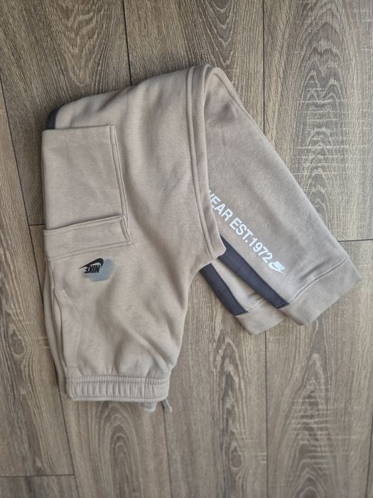 Pantaloni baieti Nike xl