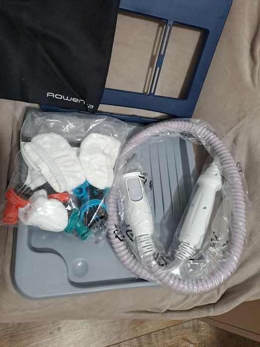 Aspirator cu fir / cu abur Rowenta RY8561 WH