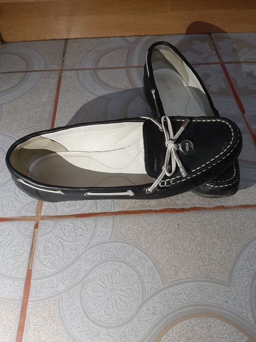 Pantofi tip mocasini