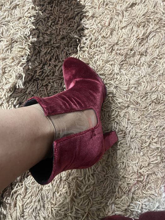 Обувь женская продается