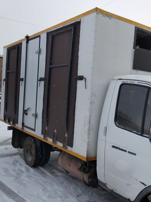 Коневозка для перевозки