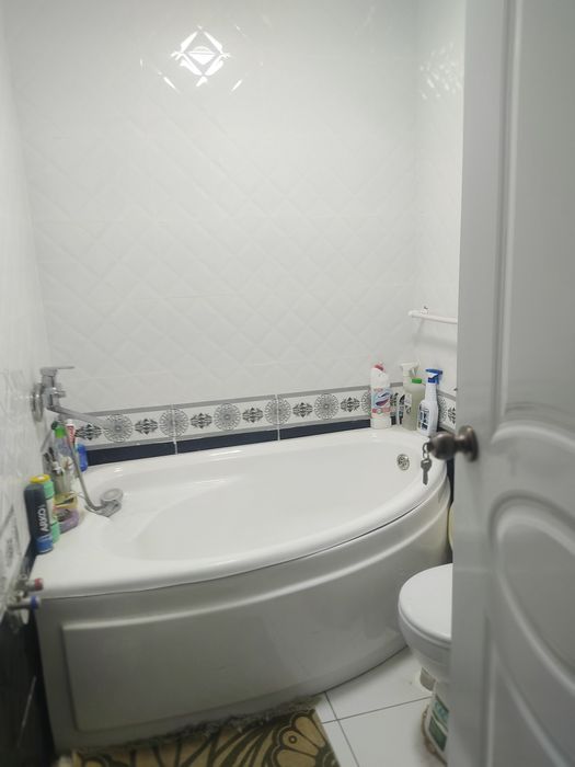 Тошкент райони, Абдурахмоновда 3,5 сот. янги курилган уй сотилади,