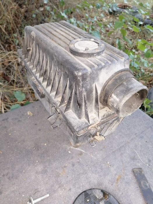 ПЕЖО 806 ЧАСТИ  .Което е на снимките .Алуминиеви джанти с гуми 15 ки .