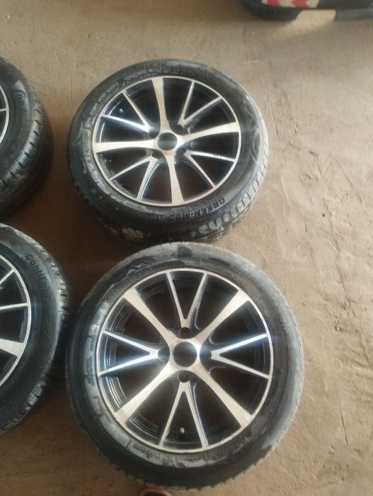 Сака 15 Я диска балон Сотилади