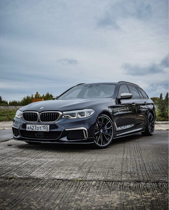 Nikon D3500 в отличном состоянии