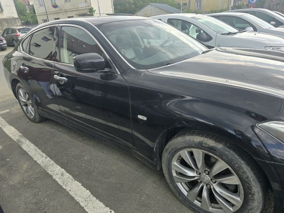 INFINITI M30 2011 — imagine 1