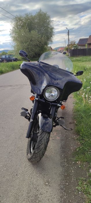 Suzuki VL 1500 Intruder Black Edition