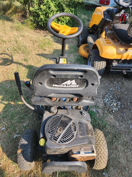 Градинско тракторче -косачка