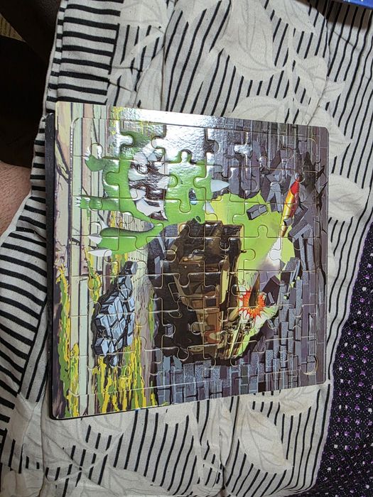 пъзели  нови   различни