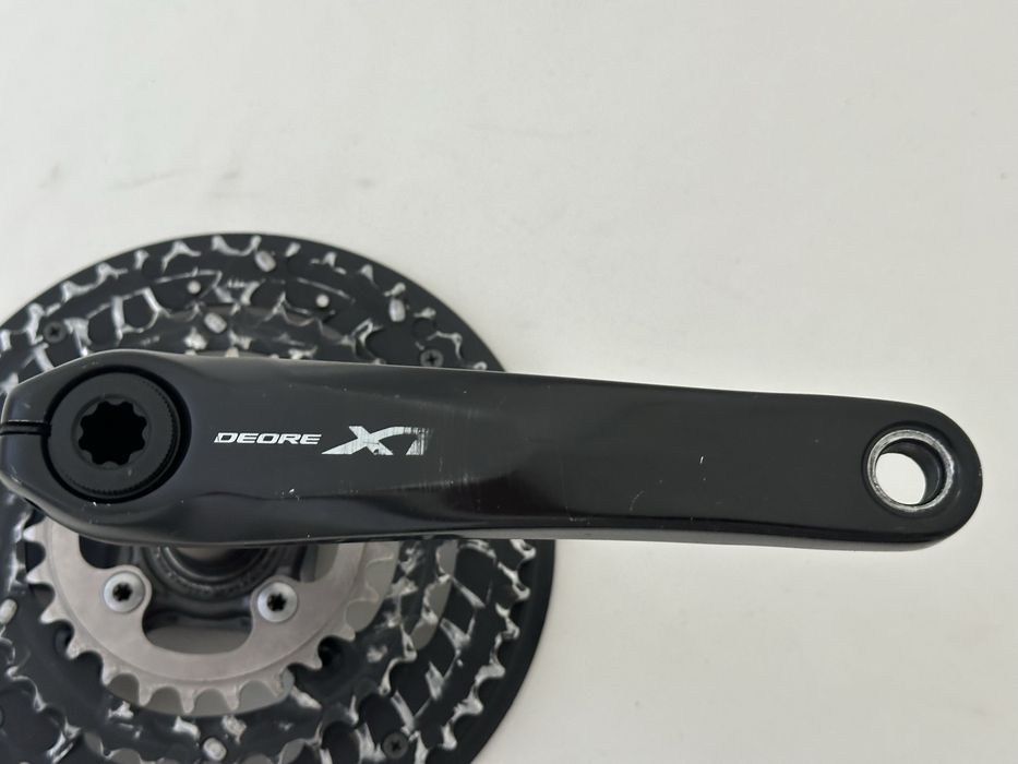 Shimano Deore XT FC-T8000-комплект курбели