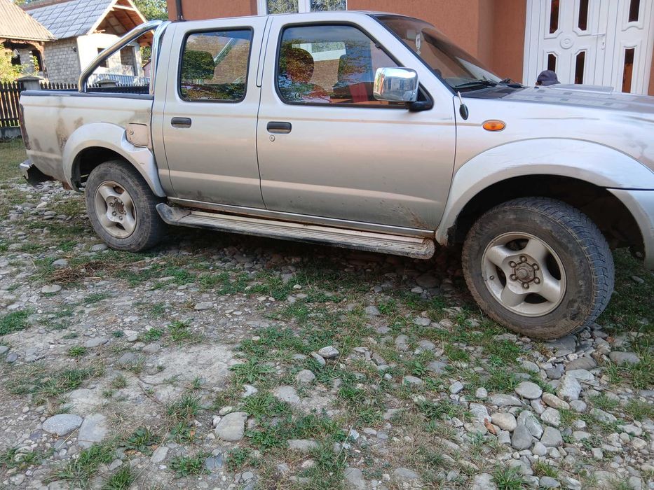 Jeep Nissan Navara