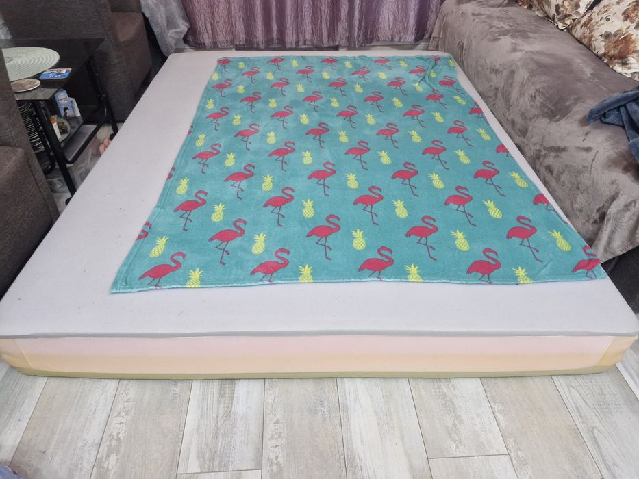 Vând saltea spumă și arcuri cu husa detasabila stare ireprosabila