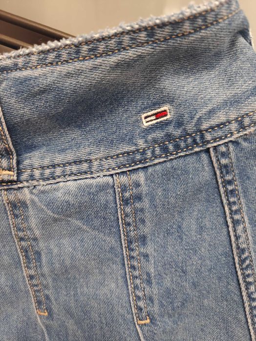 Дънкова пола Tommy jeans