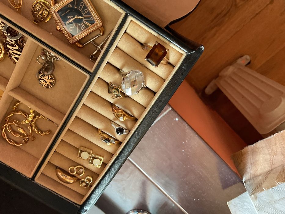 Bijuteri placate cu aur