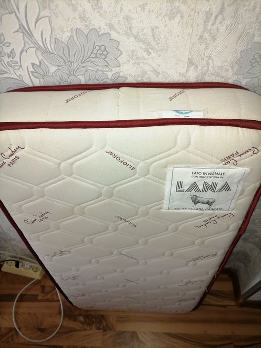 Бебешка сгъваема кошара Lorelli на 2 нива с 2 матрака, повивалник и лю