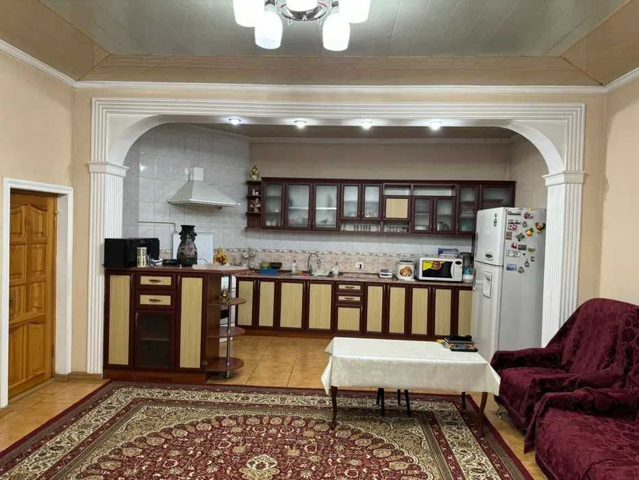 ДОМБРАБАД  ховли жой  4 сотих 5 котта хона фасад 20 метр