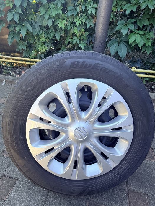 Set roți complete Suzuki Vitara – Yokohama BluEarth 215/55 R17