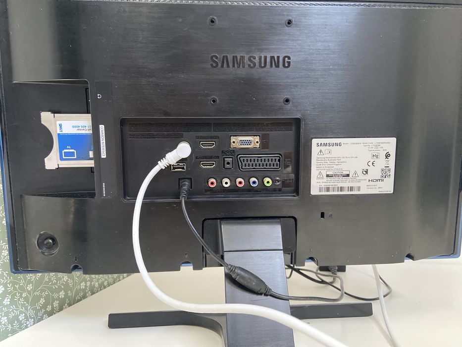 Monitor TV Samsung 22” Full HD – T22E390EW – HDMI, TV, USB