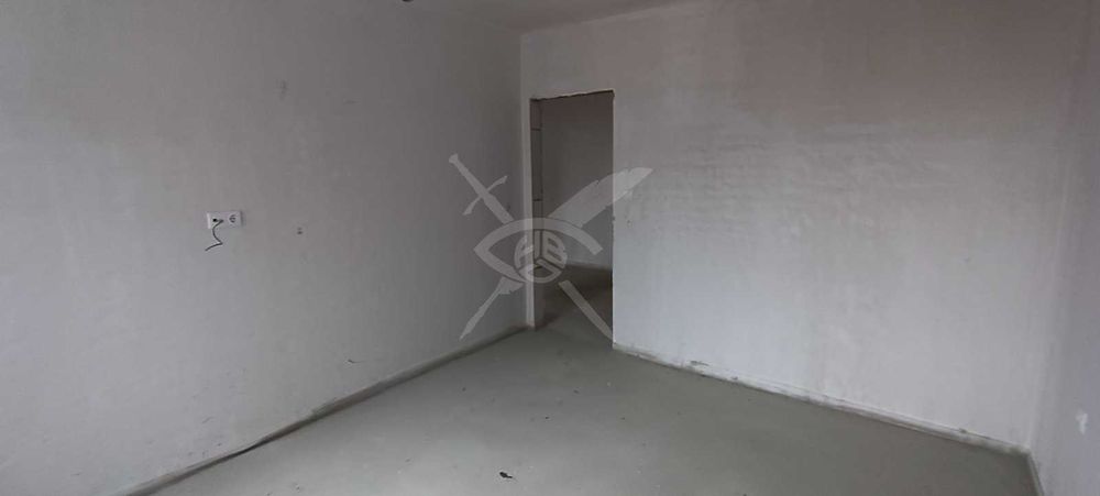 Продава се Тристаен апартамент в Пловдив, Остромила - 100 кв.м за 1395 €/кв.м - Снимка #5